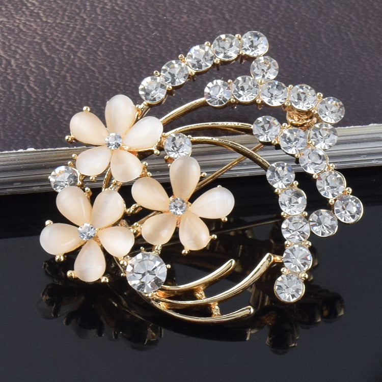 opal vintage brooch